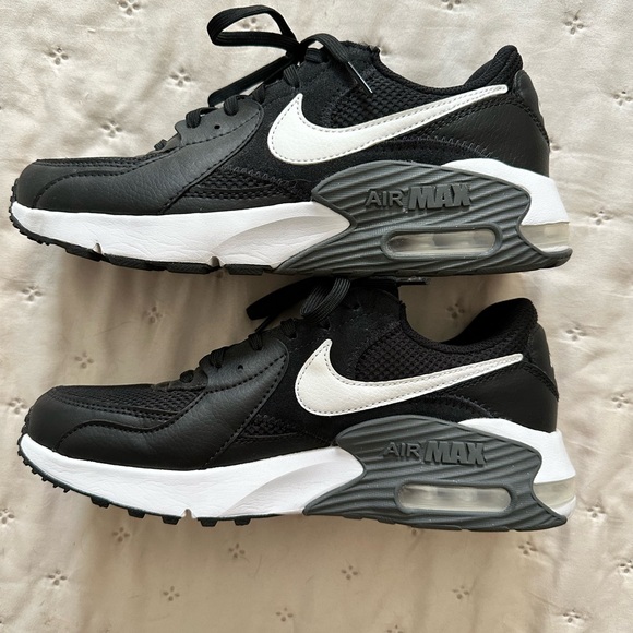 Nike Air Max 90 - Picture 2 of 7